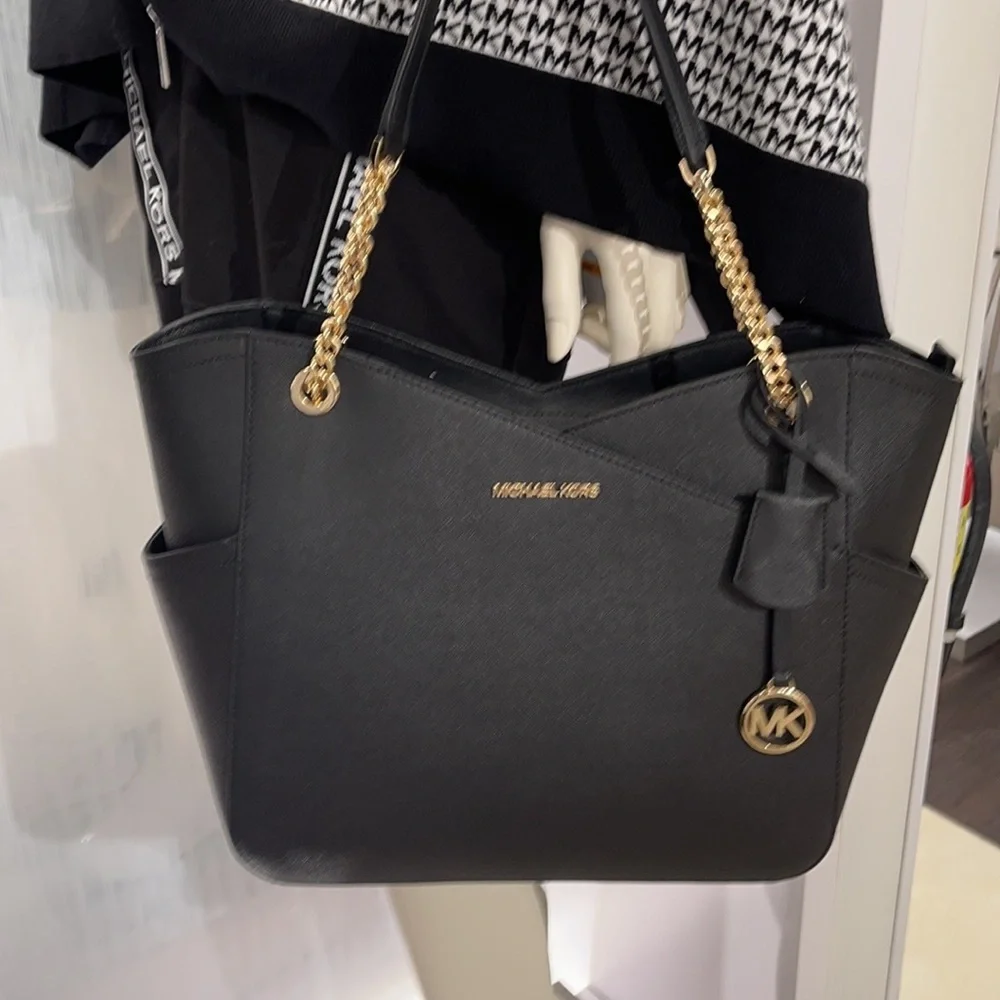 MICHAEL KORS LARGE X CHAIN LOGO SHOULDER BAG